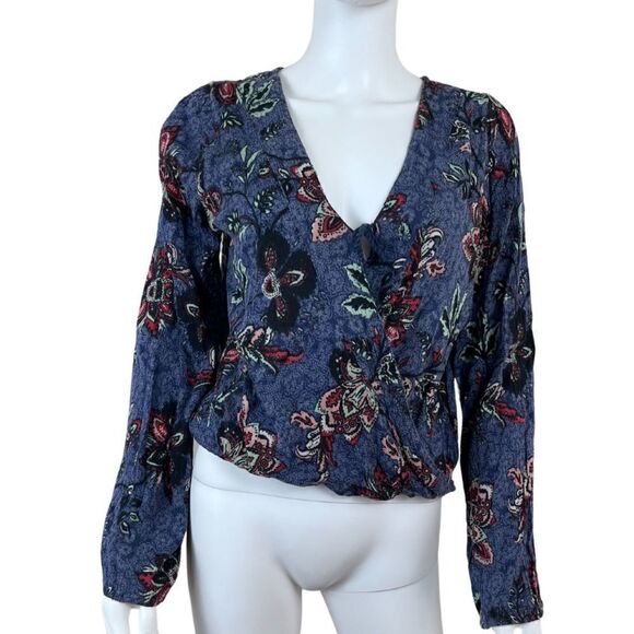 Hollister Tops - Hollister Size M Faux Wrap Paisley Bell Sleeve High Low Boho Cotton Festival Top